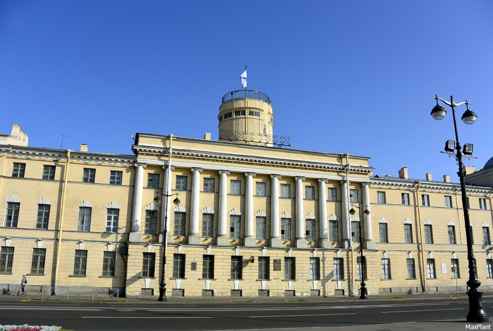 Корпуса спб. Морской кадетский корпус в Санкт-Петербурге. Морской кадетский корпус в Петербурге 18 век. Петербургский морской кадетский корпус 1814 года. Морской кадетский корпус – наб. лейтенанта Шмидта 17.