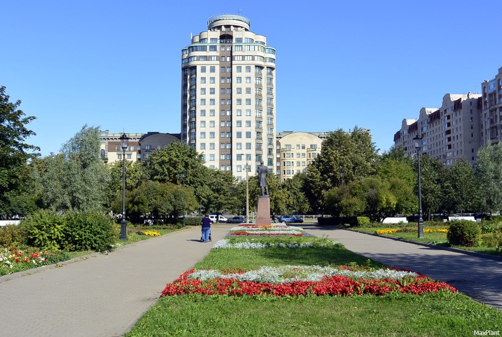 Ул нахимова минск. Сквер малые Гаванцы СПБ. Сквер улица Нахимова. Сквер Нахимова СПБ. Улица Нахимова Санкт-Петербург сквер.